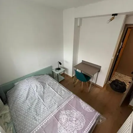 De 5 A Apartament